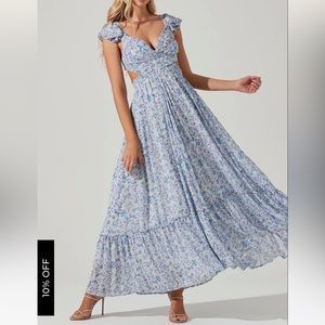 ASTR Primrose Floral Strappy Back Maxi Dress - blue purple floral - M